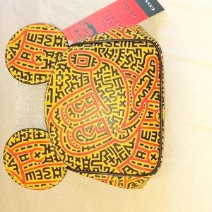 COACH X DISNEY MICKEY MOUSE KEITH HARING KISSLOCK BAG